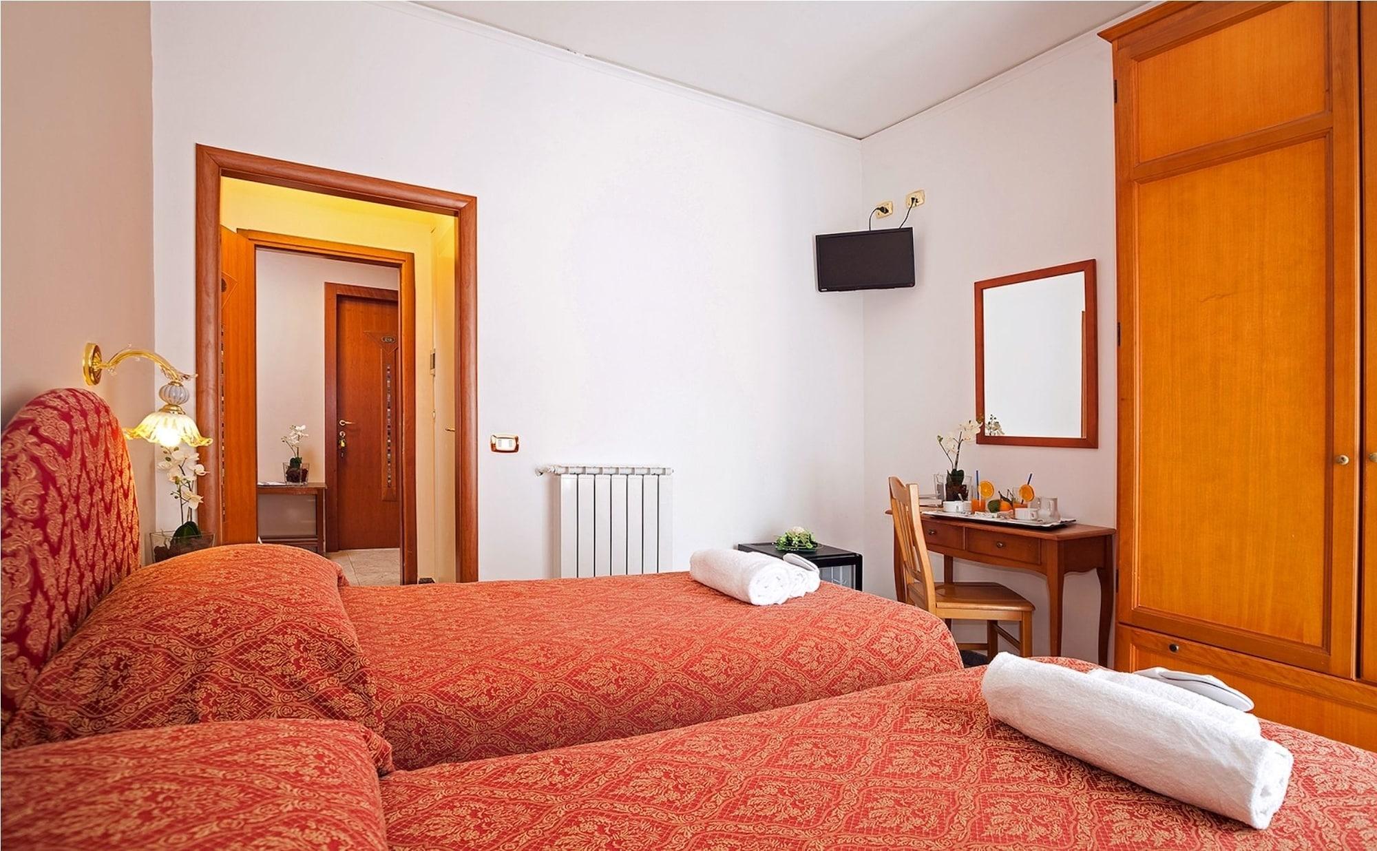 Hotel Caruso マッサ・ルブレンセ エクステリア 写真